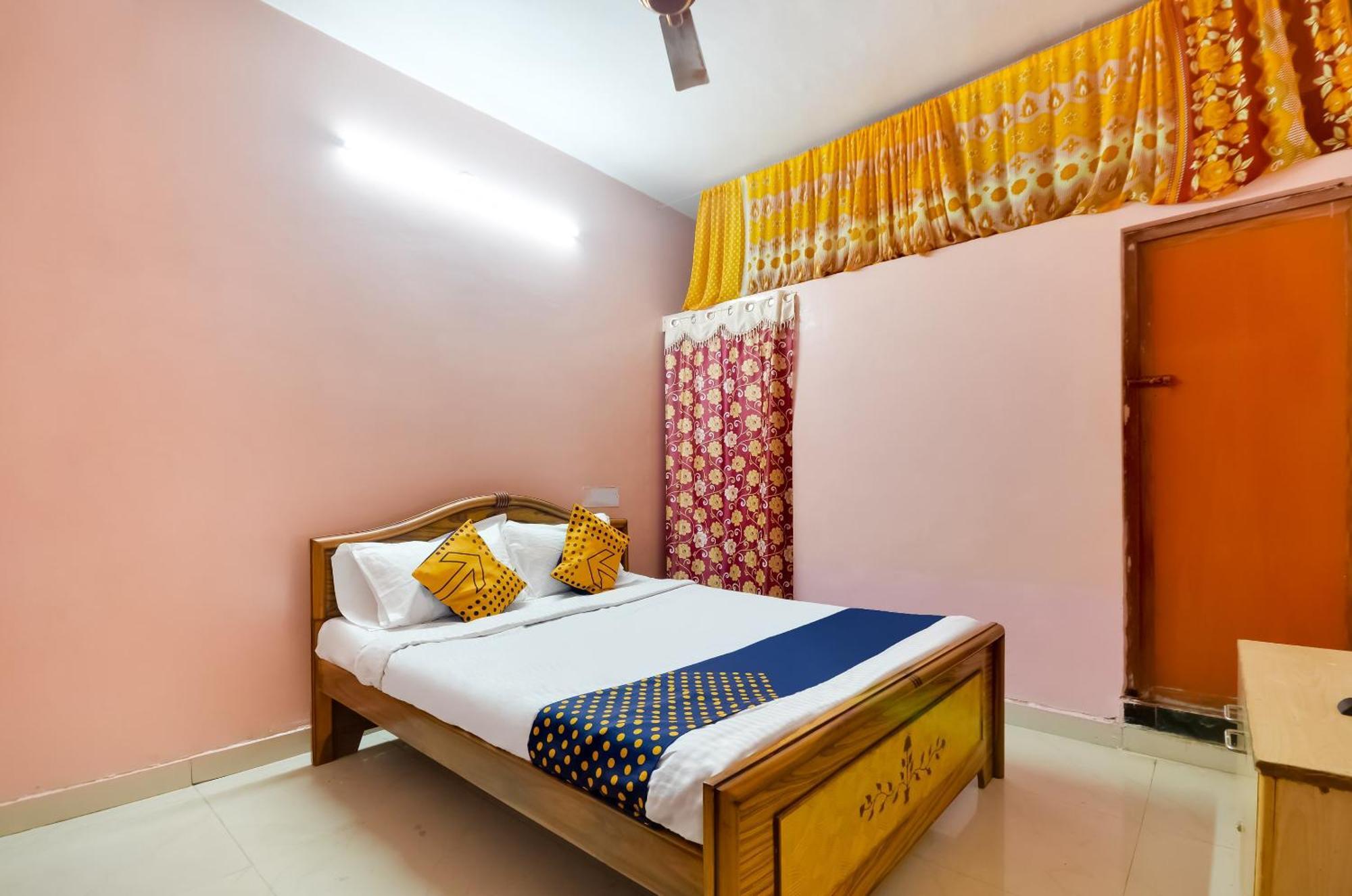 Hotel O Sri Murugan Lodge Coimbatore Exterior photo